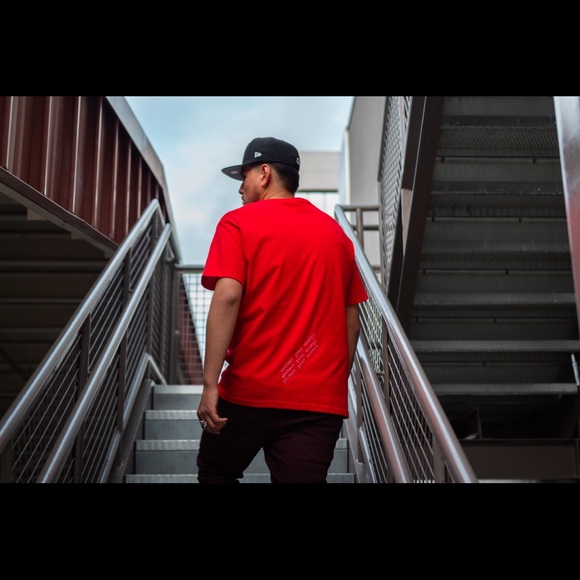 Protect your energy shirt in red - Picture 2 of 8